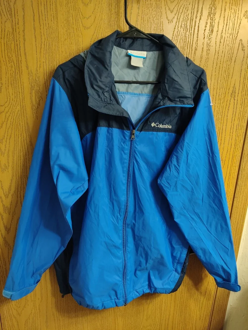 Columbia Men's Blue Windbreaker Jacket